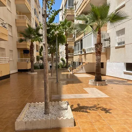 La Loma With Garage,pool And Lift Apartment